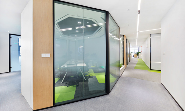 企業(yè)廣場辦公室走廊 企業(yè)廣場辦公室走廊